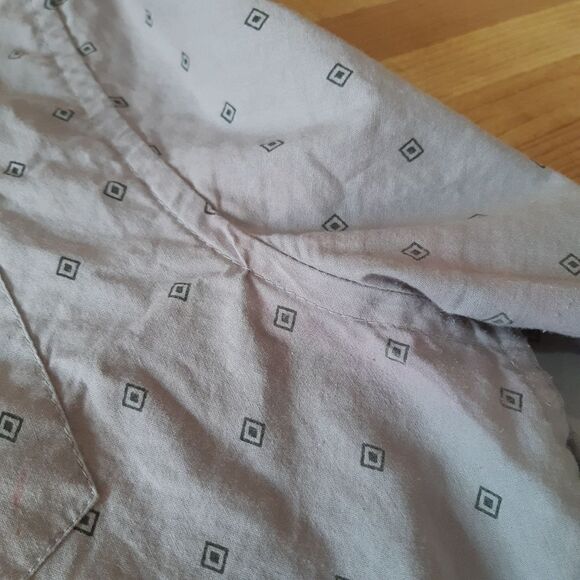 Lot of 2 Alpha Beta Button-Down Dress Shirts - Picture 7 of 7